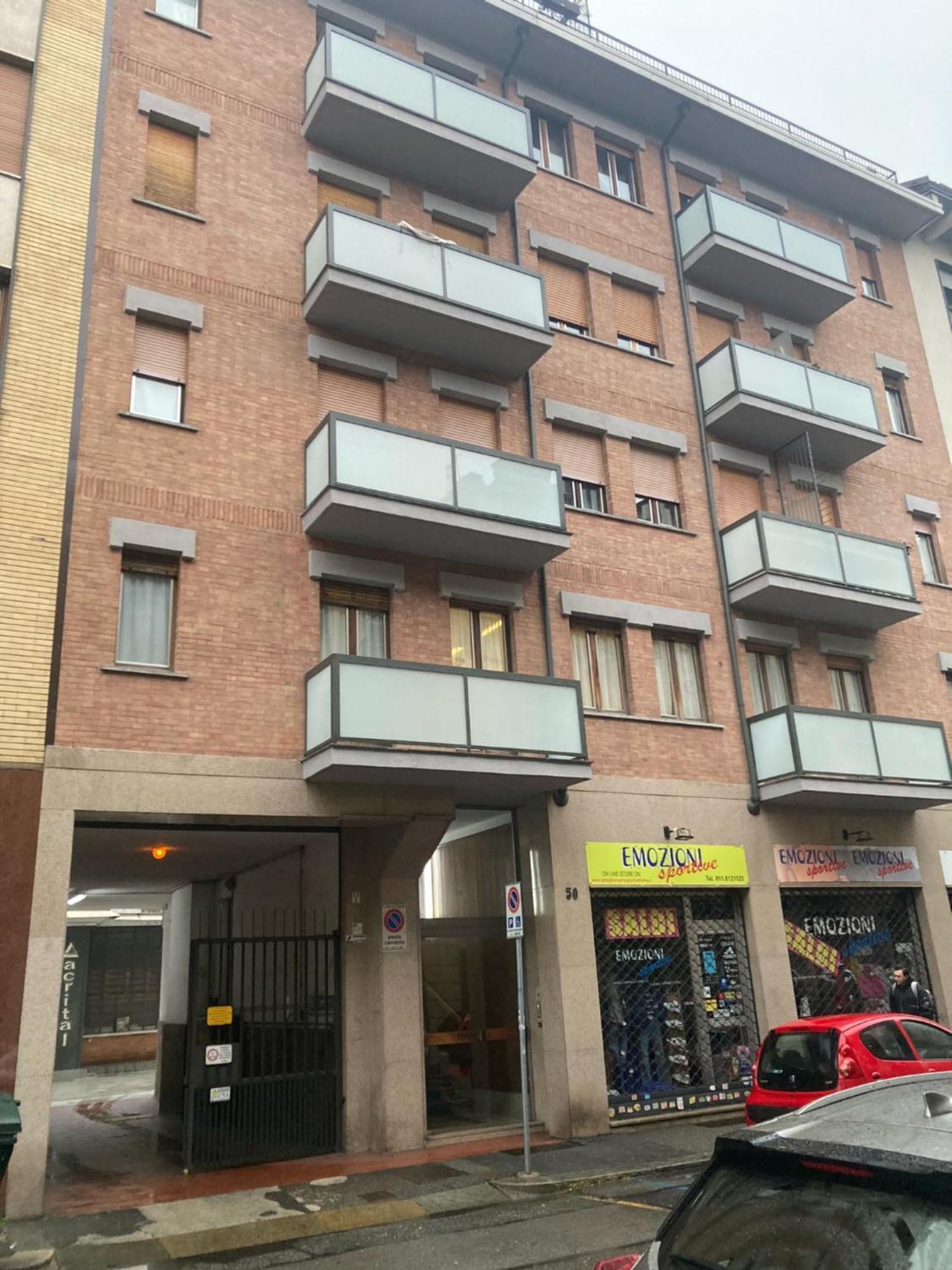 Апартаменти Turin Center Whit Private Parking Екстер'єр фото